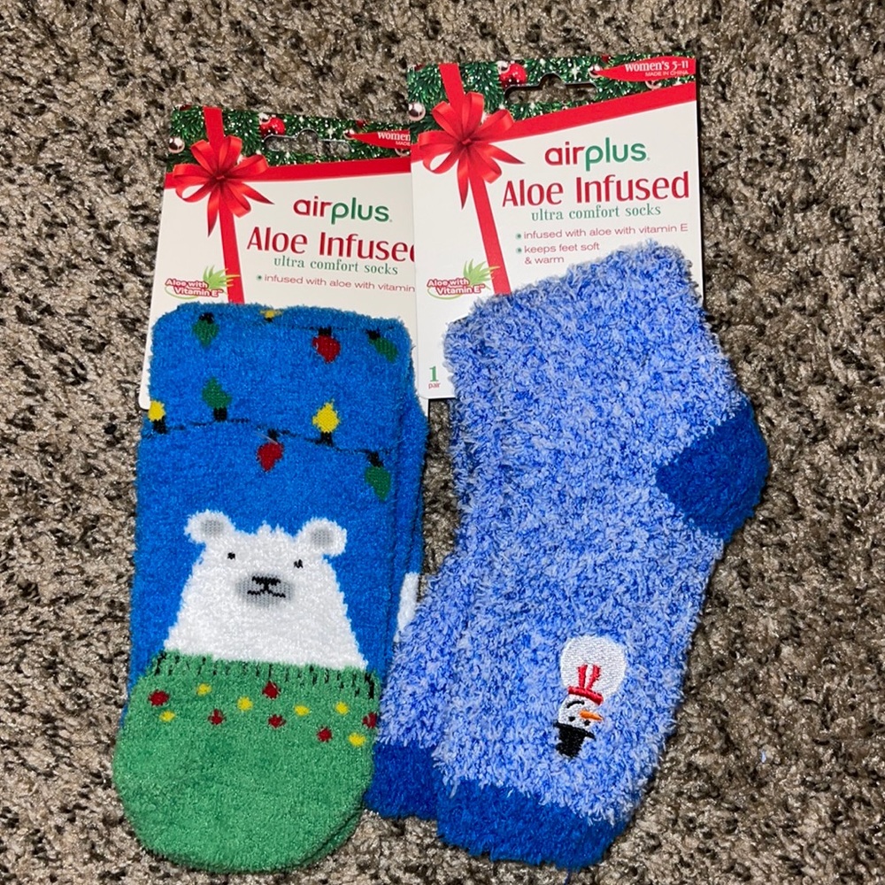 2 Pairs of Aloe Infused Ultra Confort Socks